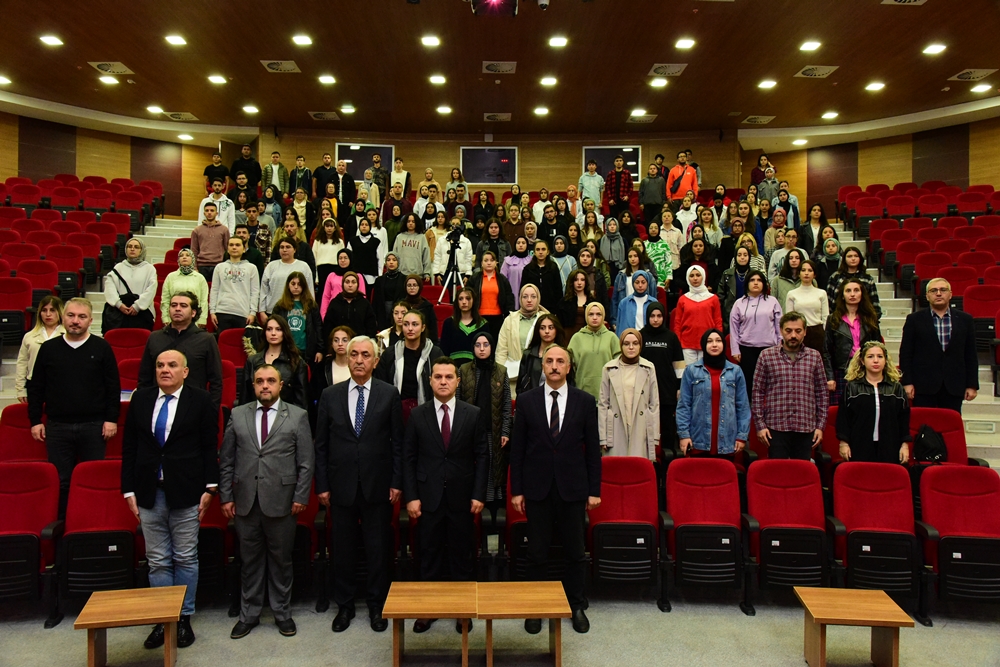 Öğrencilerimiz İçin Kapsamlı Oryantasyon Programı Düzenledik