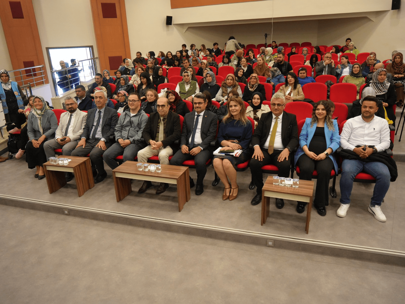 Güzel Sanatlar ve Tasarım Fakültesi Engelliler Haftası Etkinliklerine Konser ve Sergi ile Katkı Sağladı
