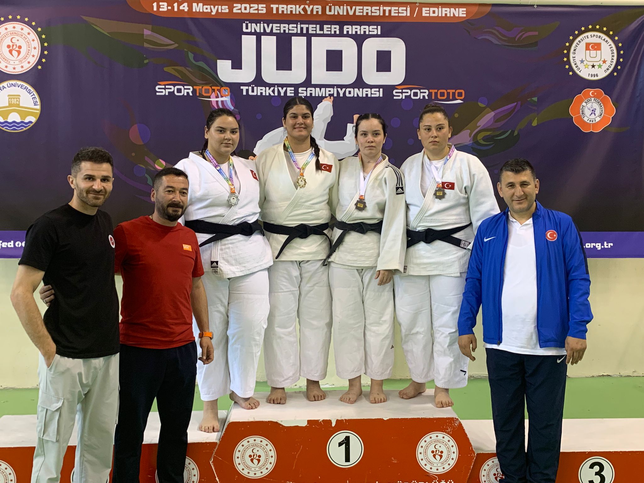 Üniversitemiz Spor Bilimleri Fakültesi 2-14 Mayıs 2025 tarihlerinde Trakya Üniversitesinde düzenlenen Üniversitelerarası Judo Türkiye Şampiyonası
