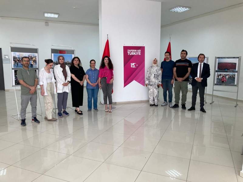 Üniversitemiz Yabancı Diller Yüksekokulunda 15 Temmuz Demokrasi ve Milli Birlik Günü Anma Etkinliği