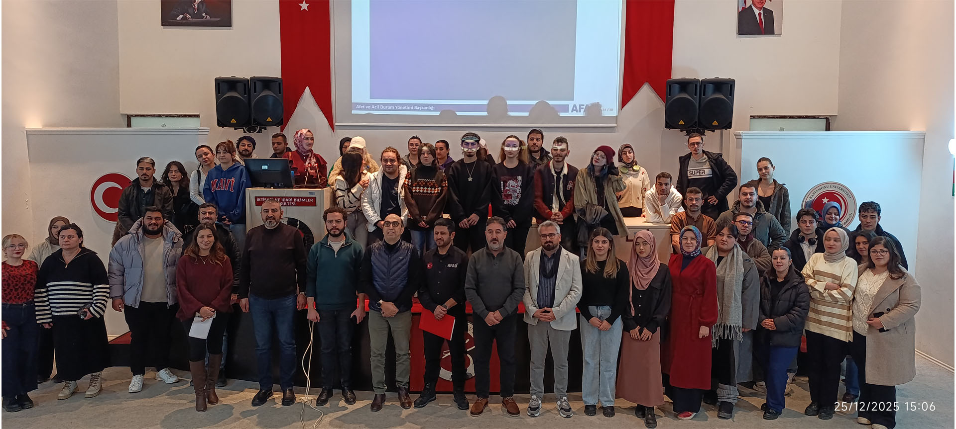 Üniversitemiz Güzel Sanatlar ve Tasarım Fakültesi Öğrencilerine Yönelik “Afet Farkındalık Eğitimi” Düzenlendi
