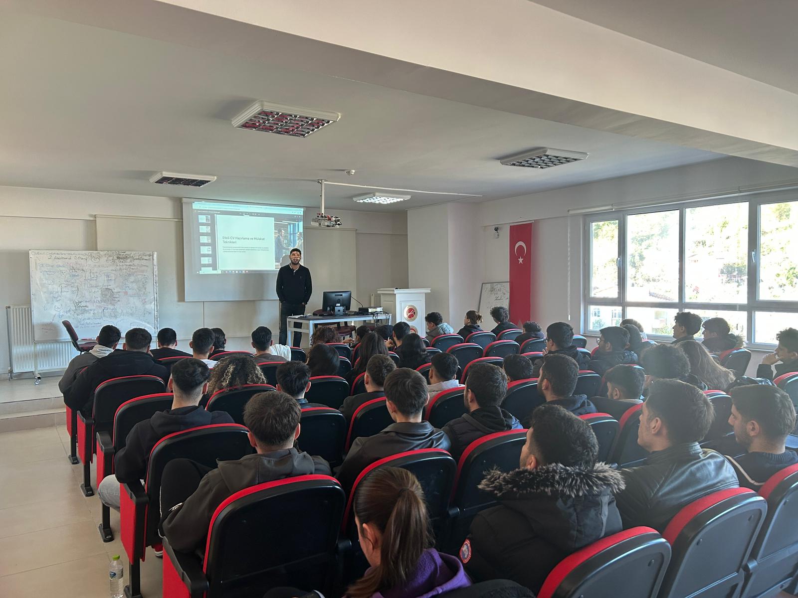 Üniversitemiz Bozkurt Meslek Yüksekokulunda Kariyer Planlama ve Kişisel Gelişim Eğitimi Gerçekleştirildi