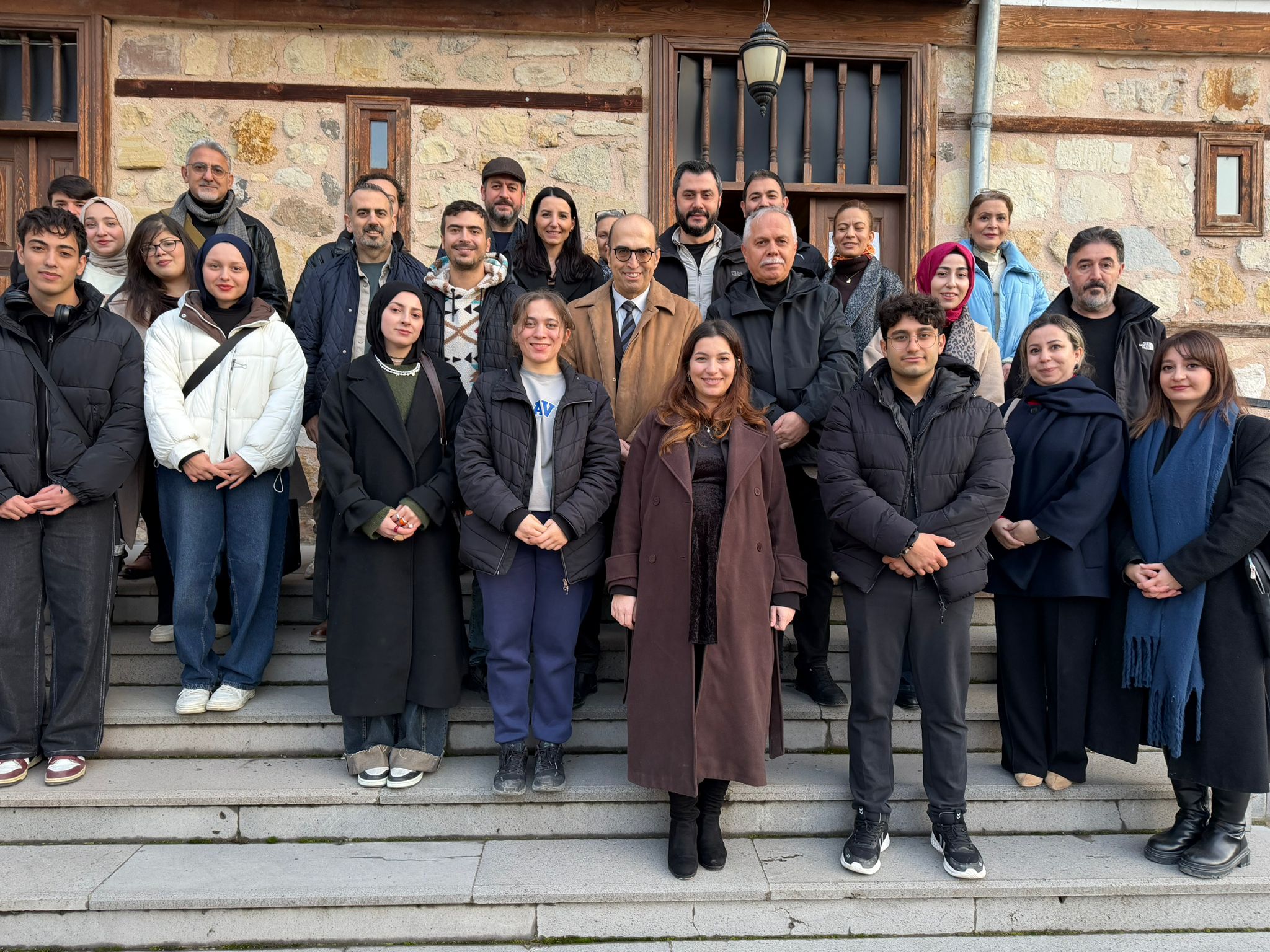 Üniversitemiz Güzel Sanatlar ve Tasarım Fakültesi “Patafizik; Bir Malzeme Deneyi” Sergisinin Açılışı Gerçekleştirildi